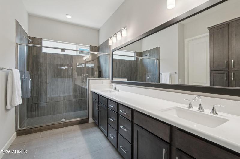 21-web-or-mls-W Montansoro Ln-S2708-019