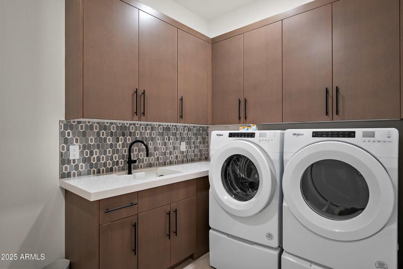 Large Laundry Room