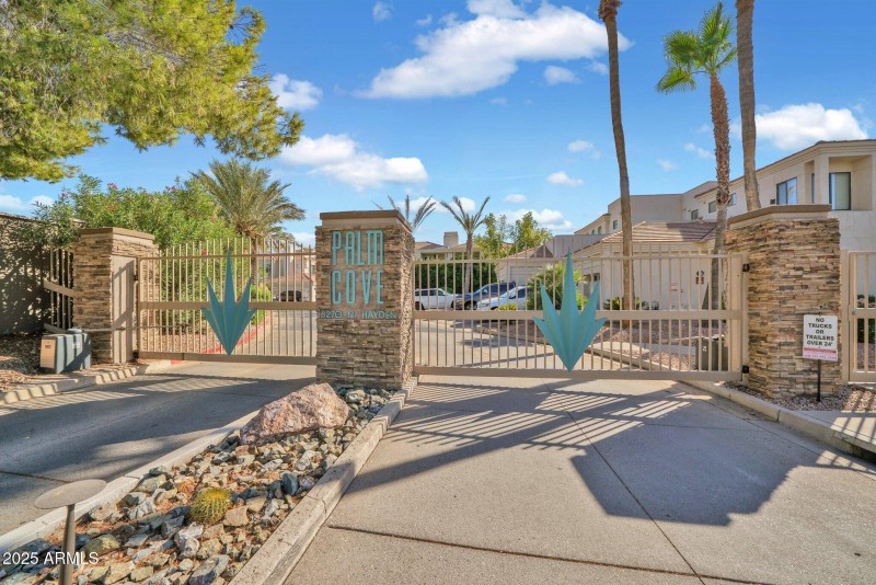 Gate at Palm Cove A Hidden Gem