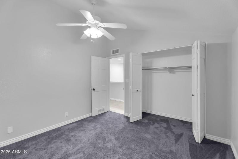 36-web-or-mls-Forest Ave-36