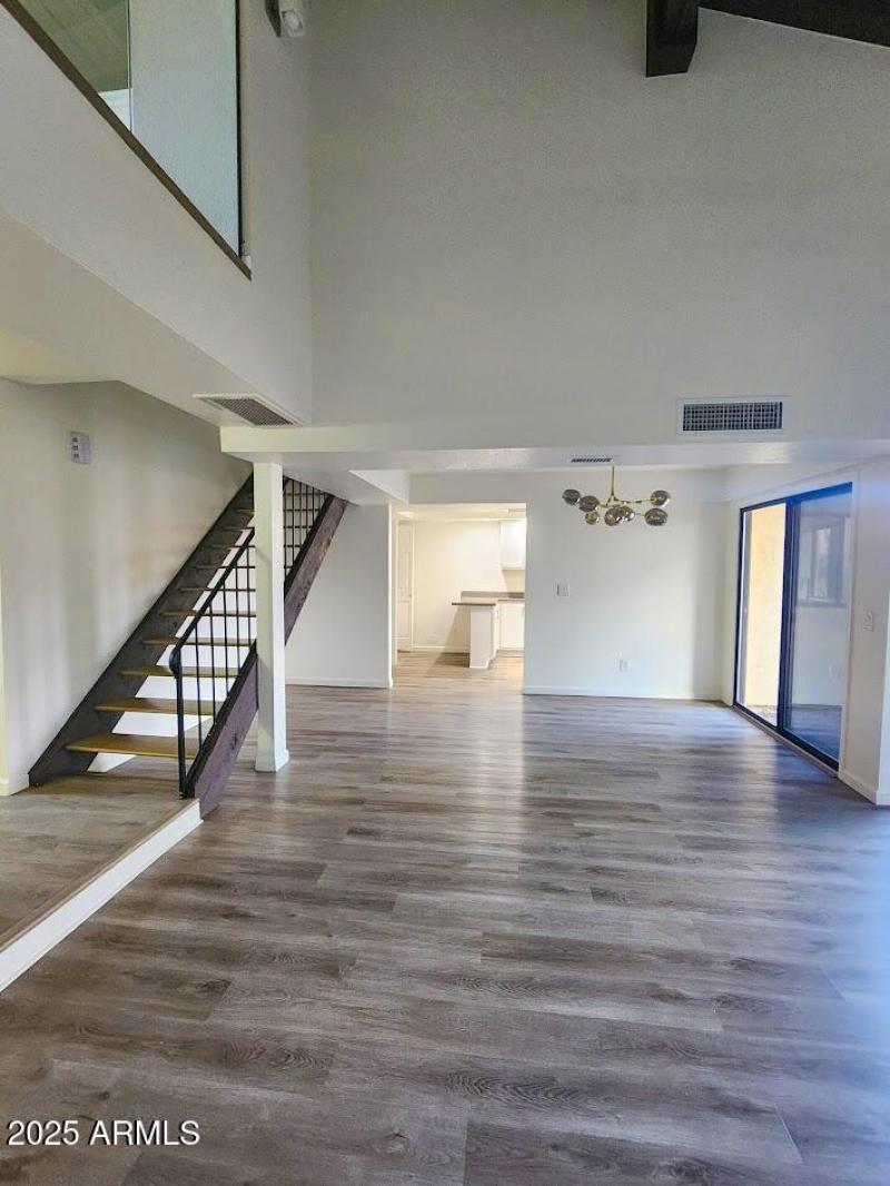 10th st living room 2