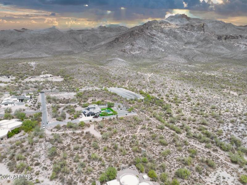 Hieroglyphic Trail out your back door