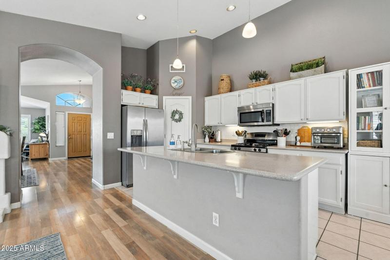 21-web-or-mls-Scott-21