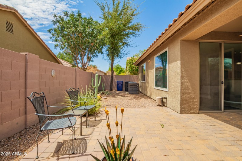 18 Extended Paver Patio