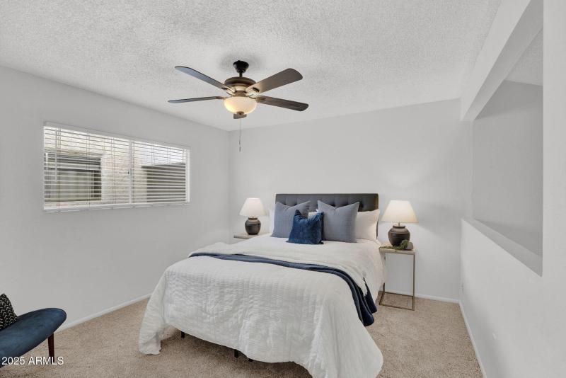 015_15-web-or-mls-16_713