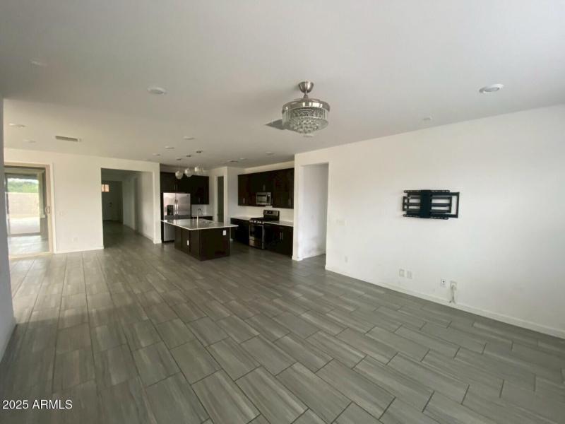 LINE_ALBUM_5420 bi-weekly 825_250828_37