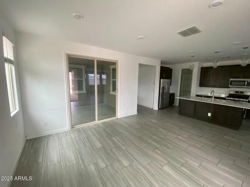 LINE_ALBUM_5420 bi-weekly 825_250828_38