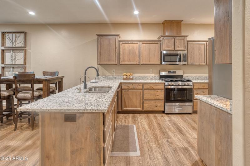 PAX_0289_AuroraHDR2019-edit