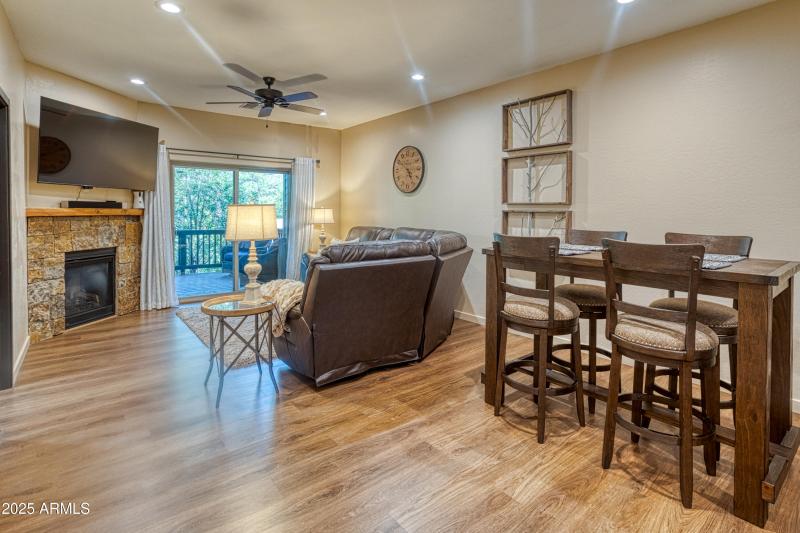 PAX_0304_AuroraHDR2019-edit