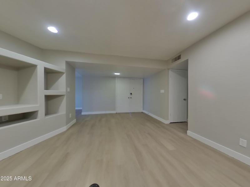 2_pc_7l2tsv24h7_rGQOOXf47G_layout_1