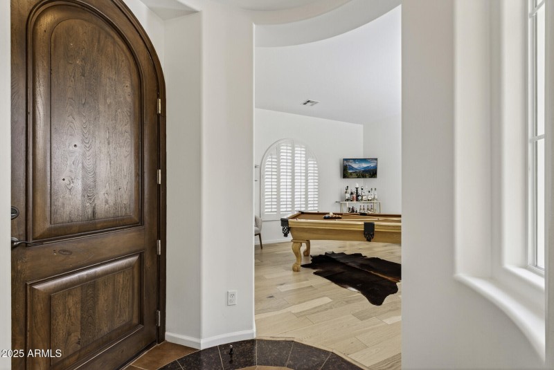 09_28803_N_68th_Dr9_mls