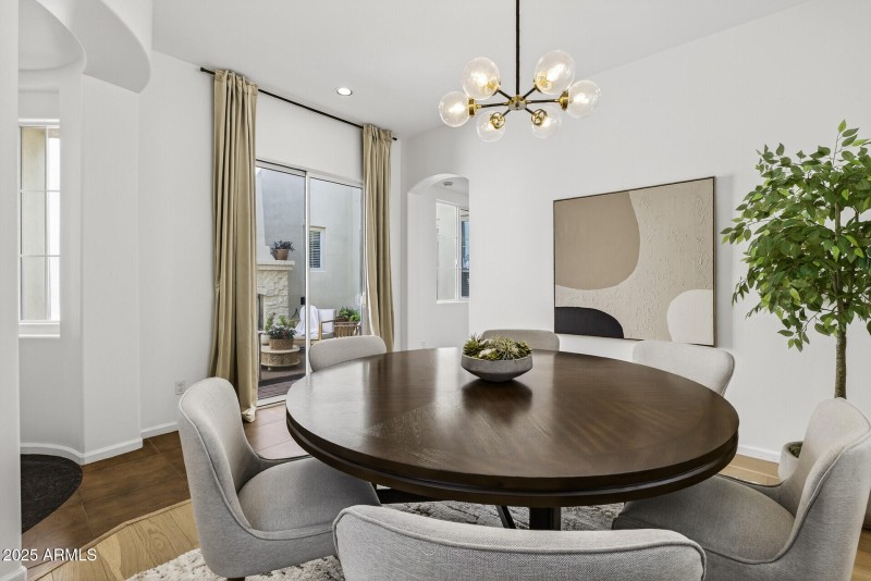 15_28803_N_68th_Dr15_mls