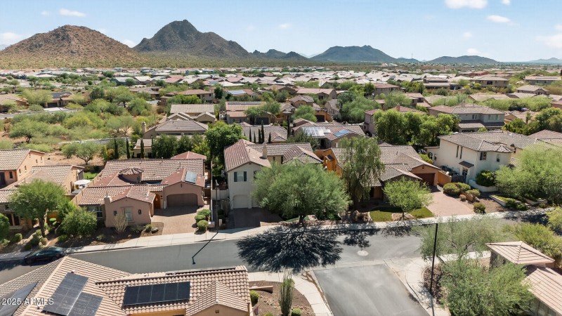 65_28803_N_68th_Dr65_mls