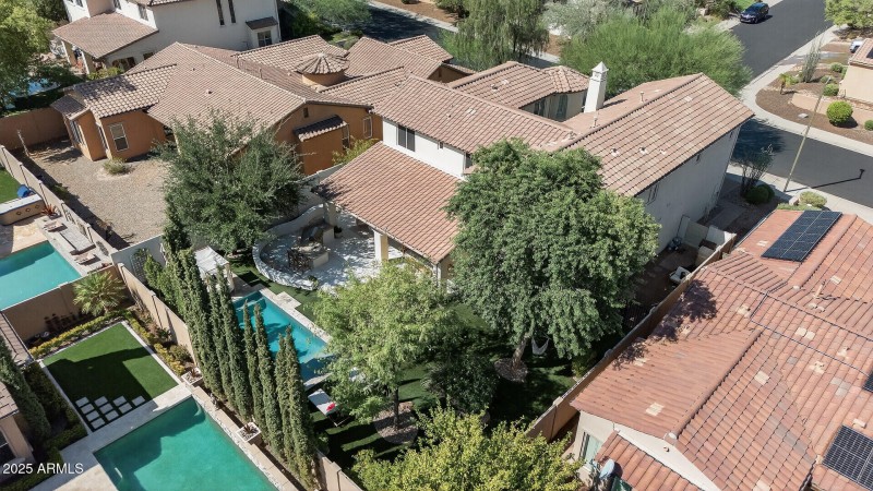 69_28803_N_68th_Dr69_mls