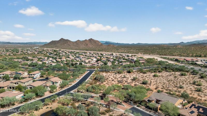 73_28803_N_68th_Dr73_mls