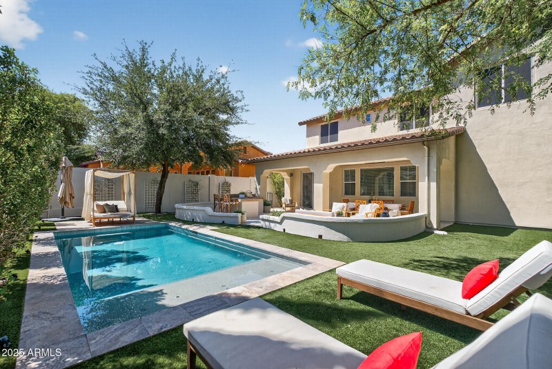 88_28803_N_68th_Dr88_mls