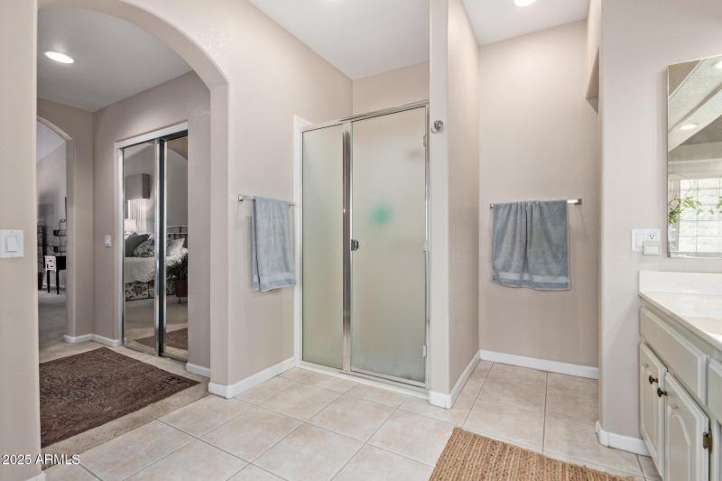 Shower & linen cabinet