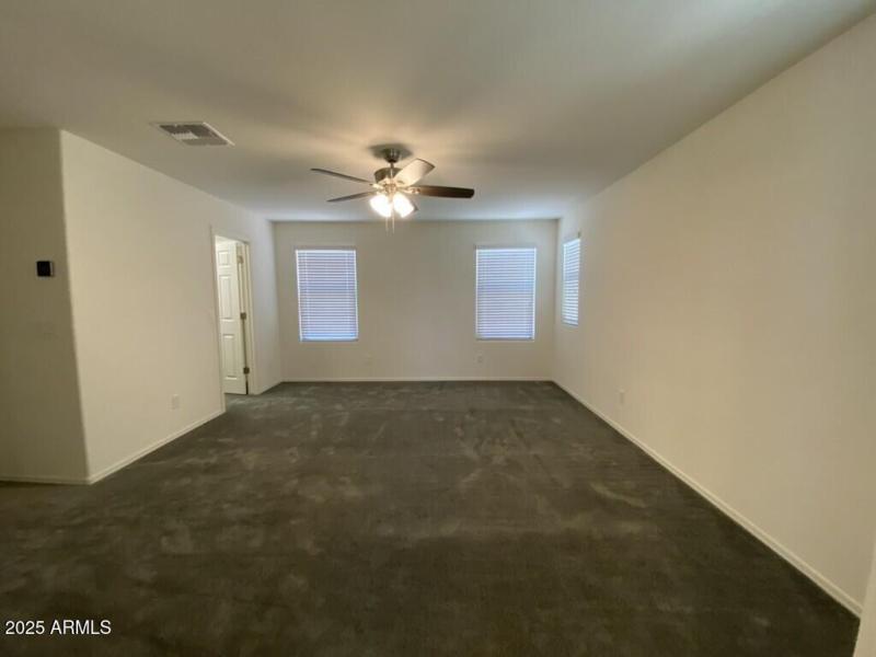 B3FD829E-A5A9-48C5-ACE5-232371D2B3FE_1_1