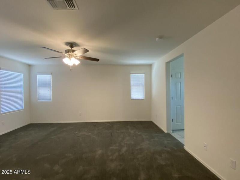 CF4649EC-0C69-45CD-A217-78608C6B73DD_1_1