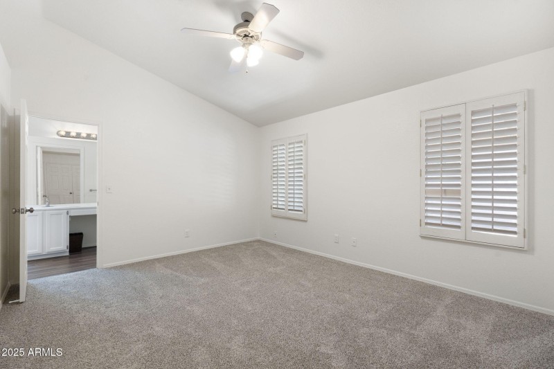 23-web-or-mls-DSC05478 copy