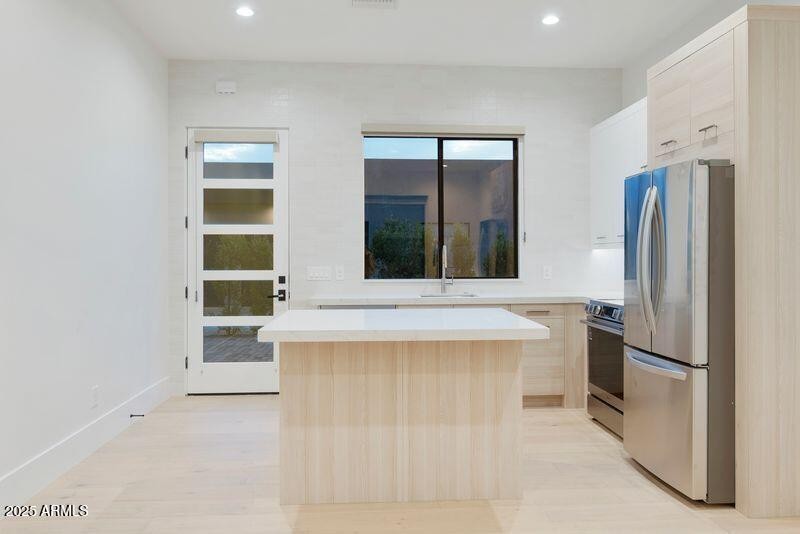 Guest House Modern Kitchen