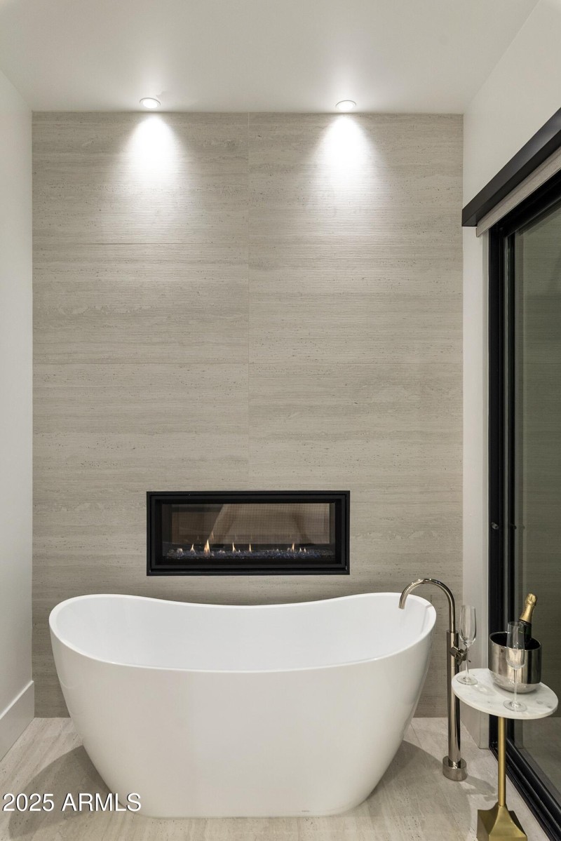 Soaking Tub with Fireplace