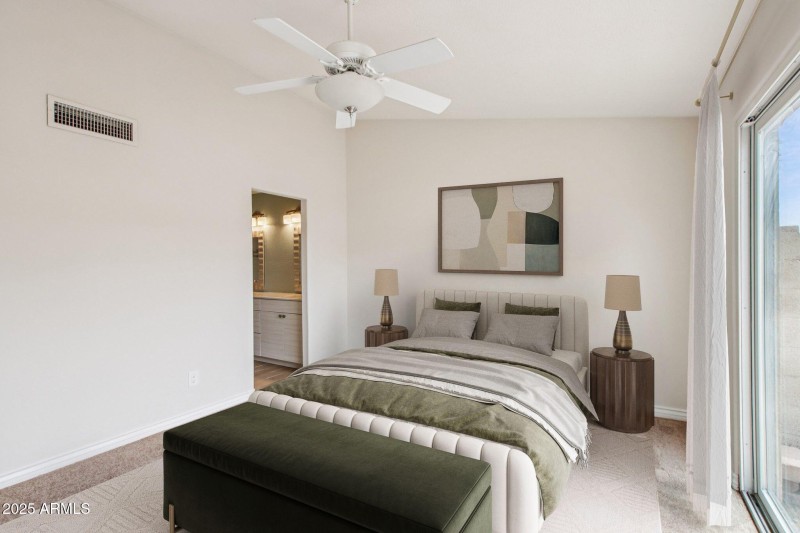 24-web-or-mls-E Cassia Way-S2608-024