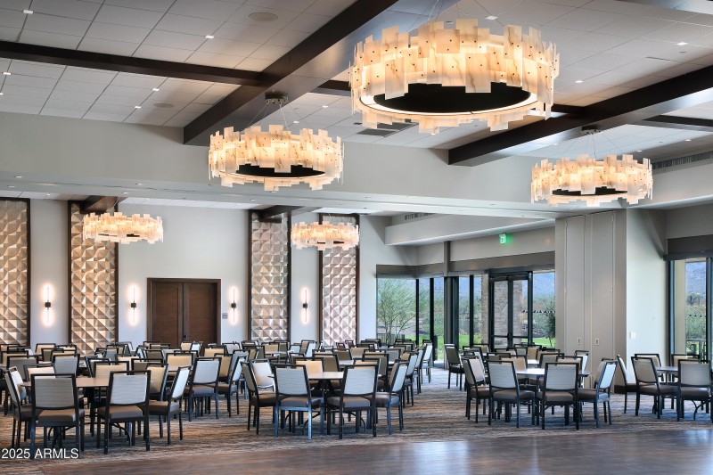 4.Saguaro Rec Center