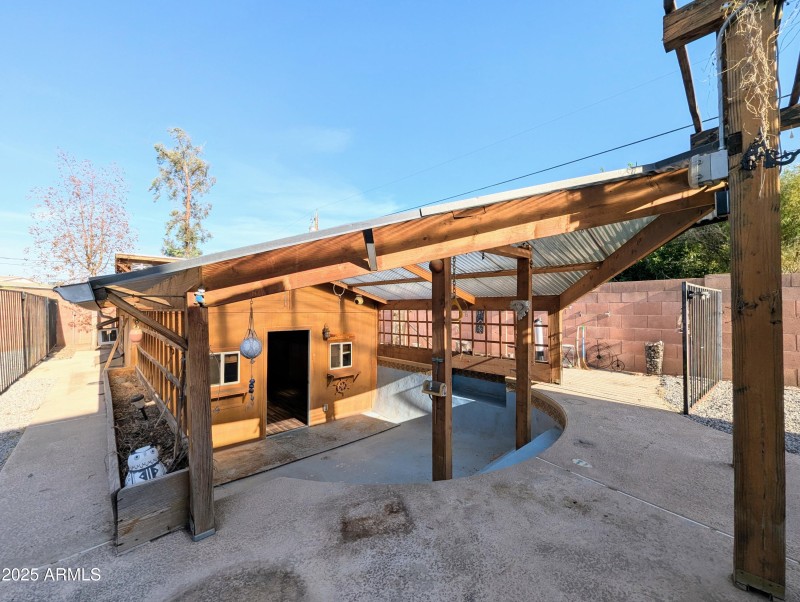 4019 W SAN MIGUEL AVE