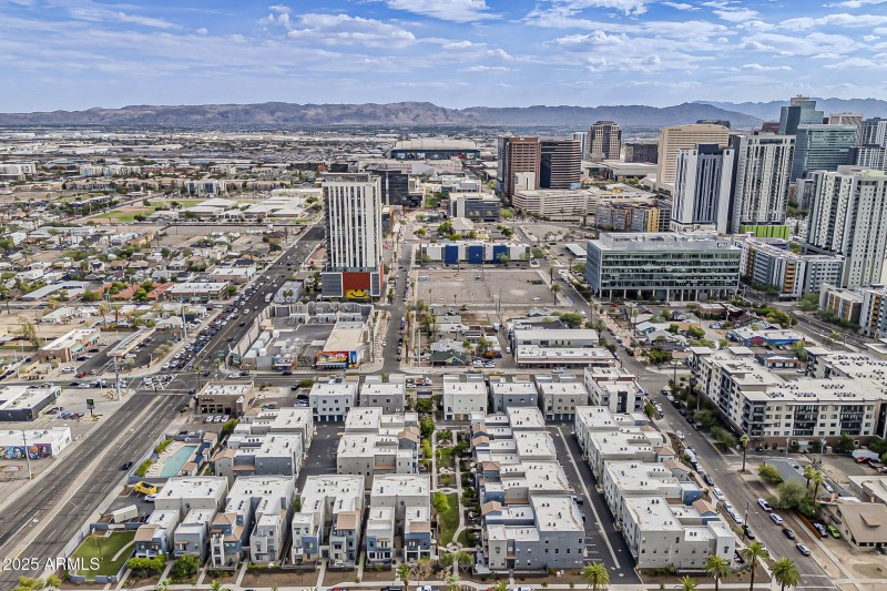 1-web-or-mls-Portland St Aerial-1