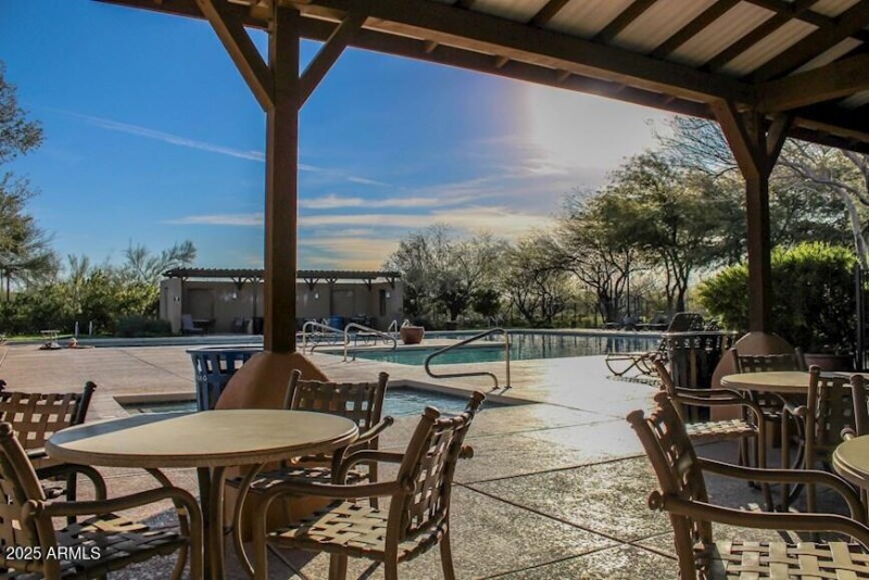 Clubhouse Pool Cabana