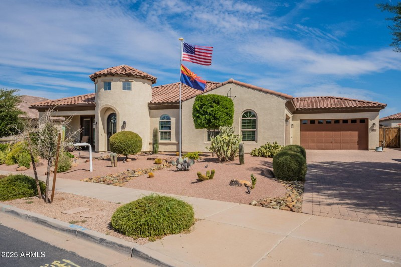 8-web-or-mls-Sentiero-8