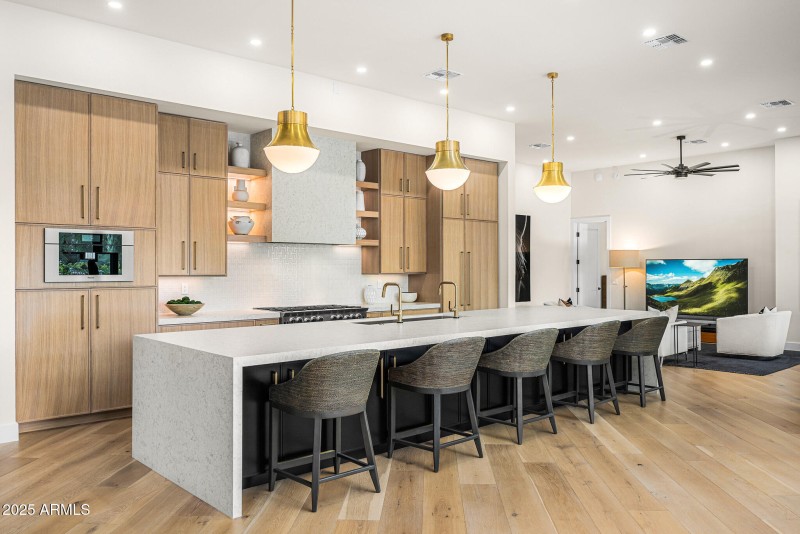 17luxury kitchen