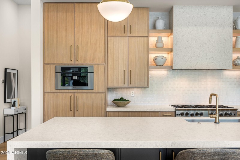 18luxury kitchen3