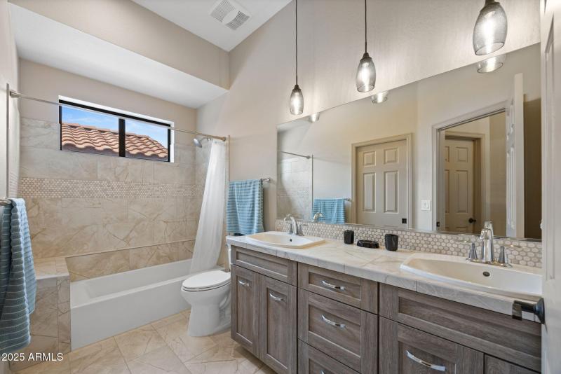 27-web-or-mls-11220-n-woodpecker-bay