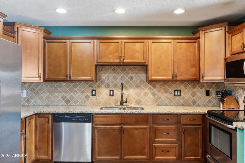 8716 E Coronado Rd-13