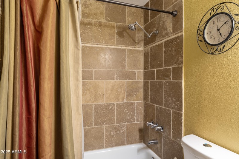 8716 E Coronado Rd-33