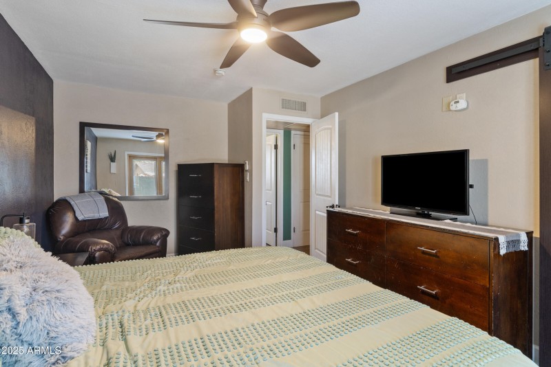 8716 E Coronado Rd-35