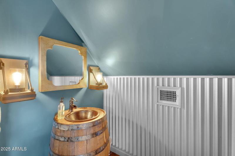 54-web-or-mls-7th Ave-50