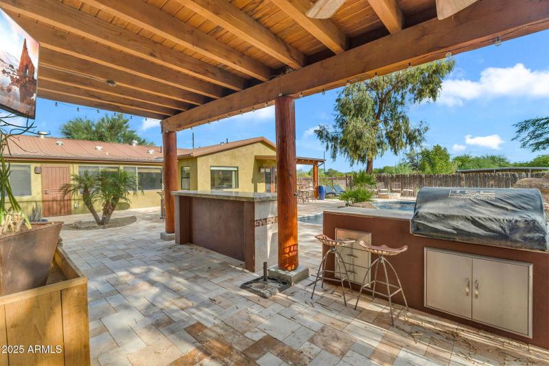 83-web-or-mls-7th Ave-60