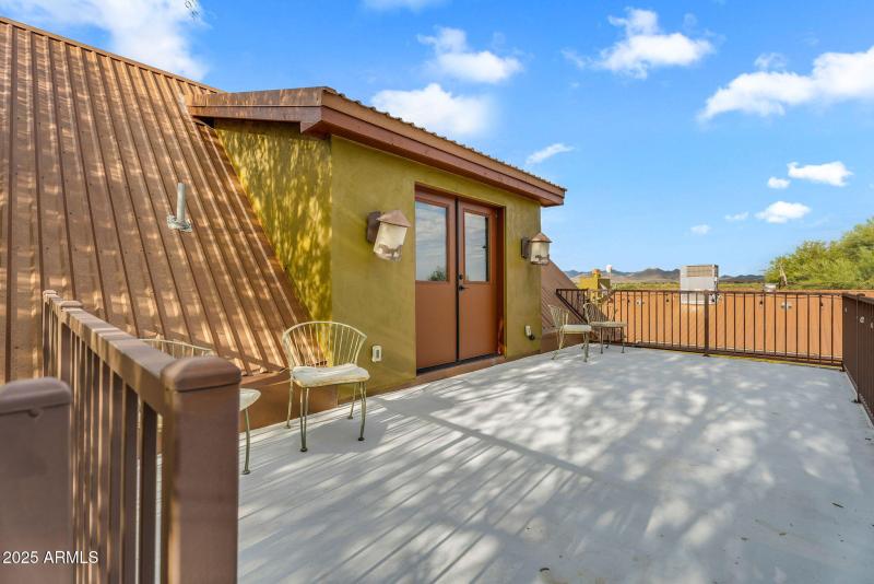 84-web-or-mls-7th Ave-76