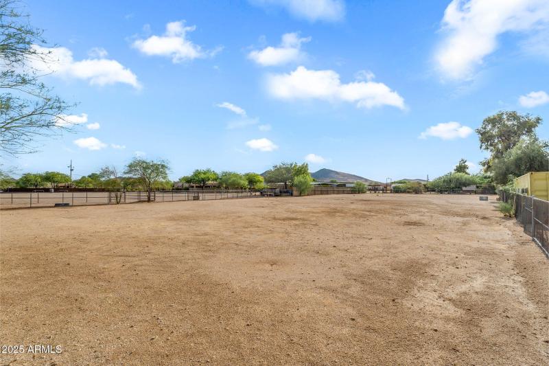 92-web-or-mls-7th Ave-79