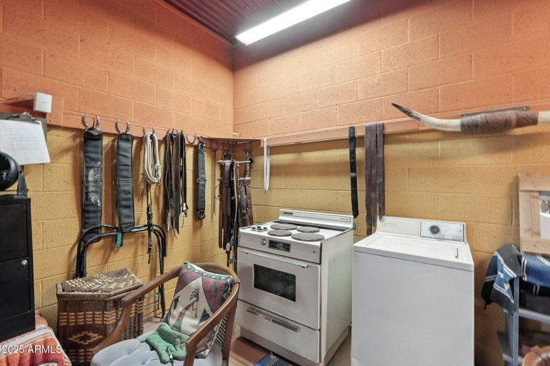 38-web-or-mls-Running-39