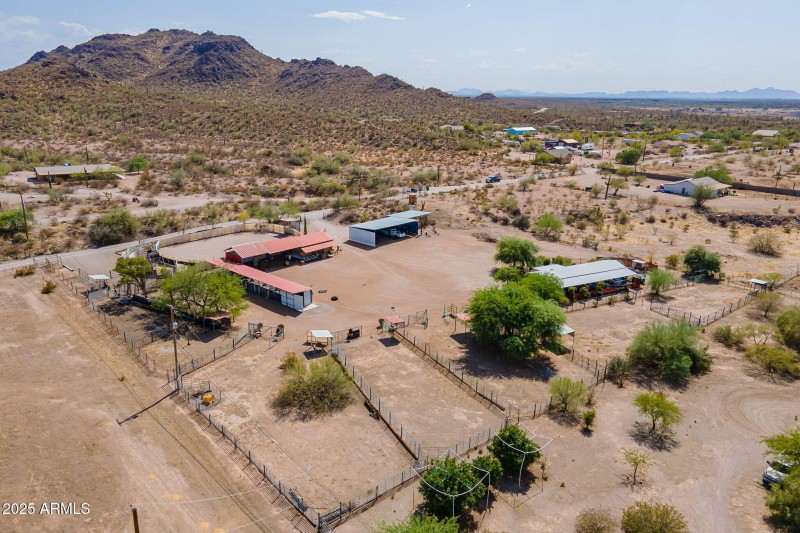 75-web-or-mls-Running-Aerial-5