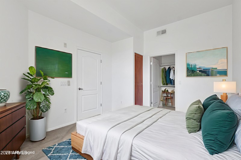 img_015 - Bedroom - Modern - 2