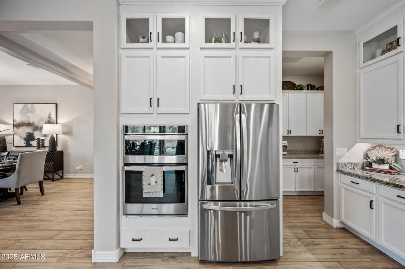 Entry to Dining Romm/Super Laundry Room