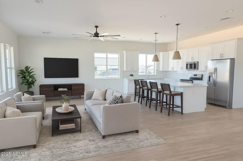 Kitchen/ family room