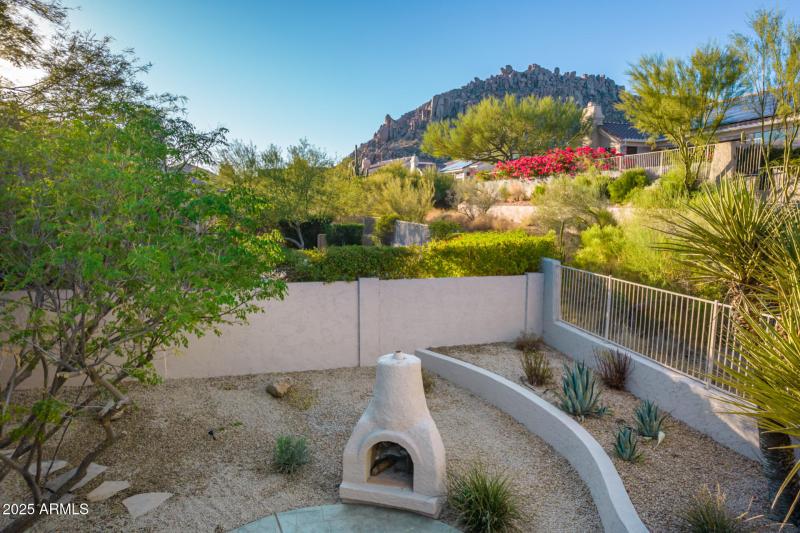 08 - Whispering Wind Aerials