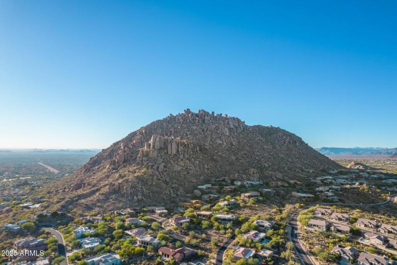 16 - Whispering Wind Aerials