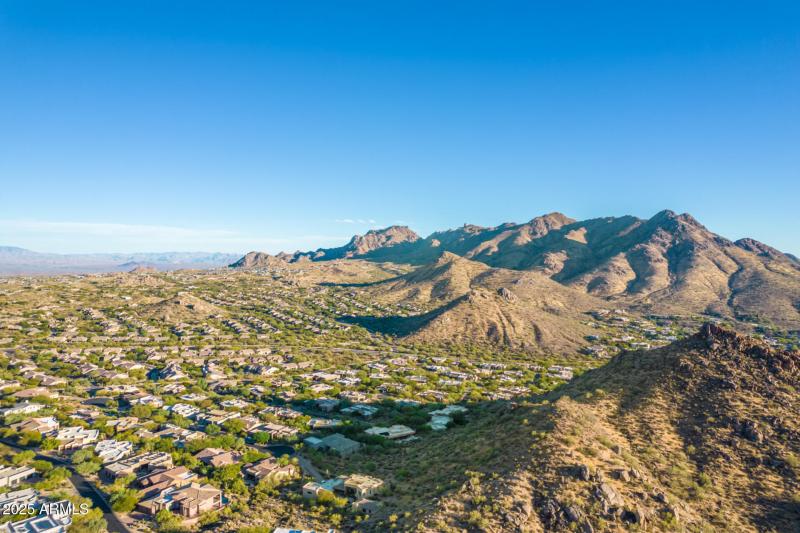 23 - Whispering Wind Aerials